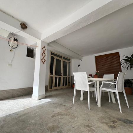 Ferienwohnung Rafaela Apartament Lungomare Vlorë Exterior foto