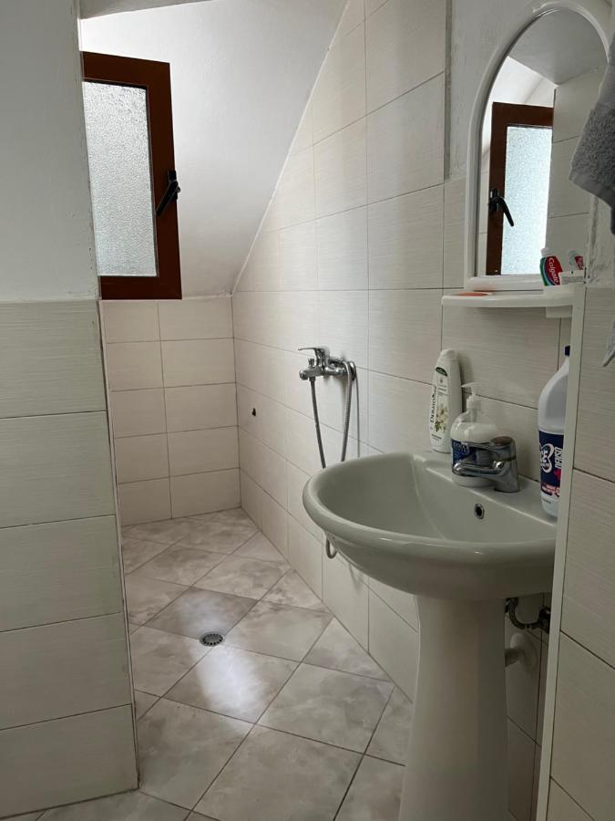 Ferienwohnung Rafaela Apartament Lungomare Vlorë Exterior foto